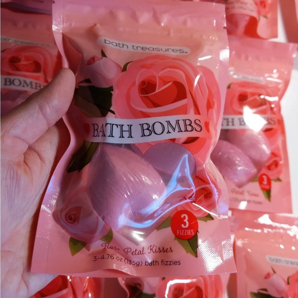 15 PKG (45 Cuts)Bath Treasures Bath Bombs Rose Petal Kisses Heart Bath F…
